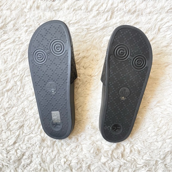 Gucci | Microguccissima Leather Slide - Black - Picture 5 of 7